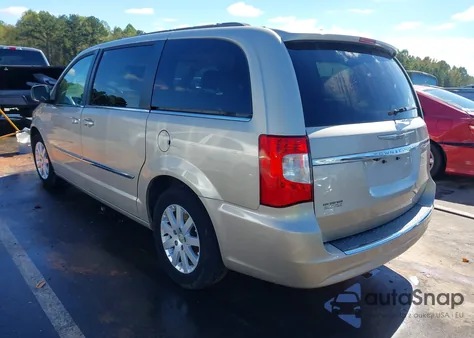 2014 Chrysler Town & Country Touring z USA, uszkodzony, nr VIN 2C4RC1BG0ER193004